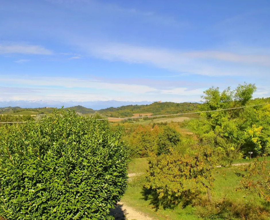 Holiday home in Asti with a lovely hill view from the garden