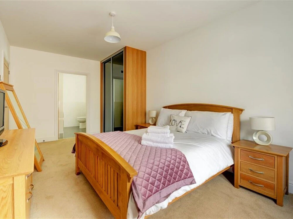 Spacious Apartment in Saundersfoot near Sea