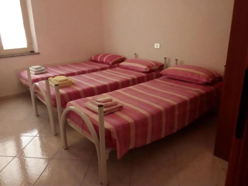 SANTU LUISU iun P2230