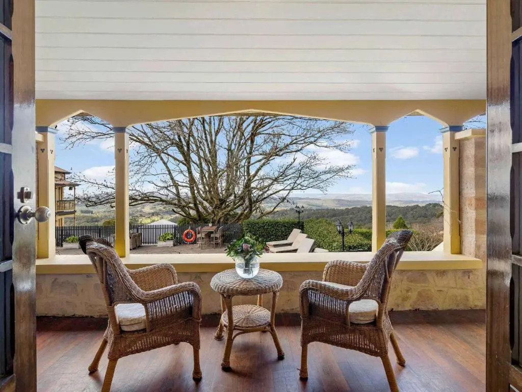 Mount Lofty House Adults Retreat - Enjoy 21 Signature Inclusions