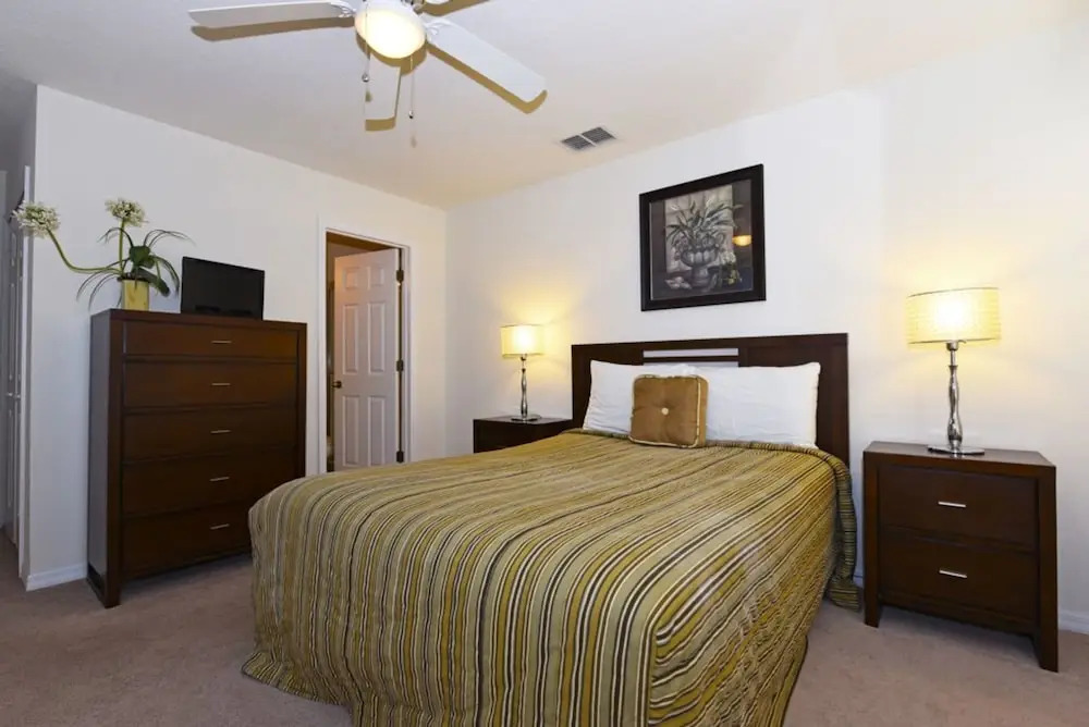 Bella Vida Six-bedroom
