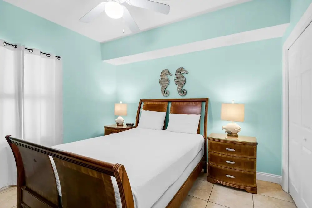 Calypso 1-1809 East