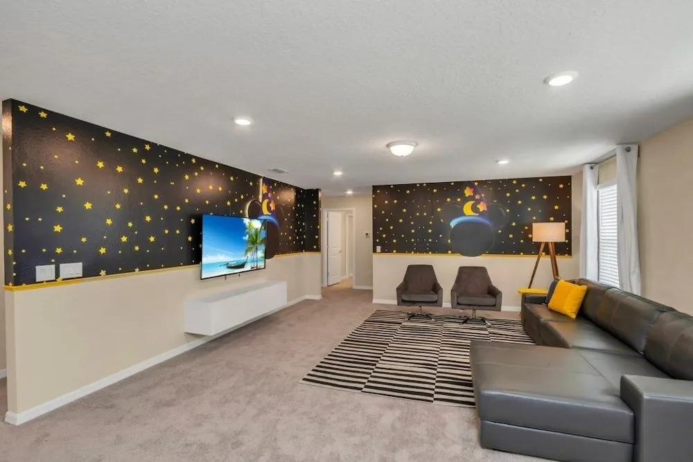 Amazing Game Room Your Kids Will Love! 7 Bedroom Villa by RedAwning