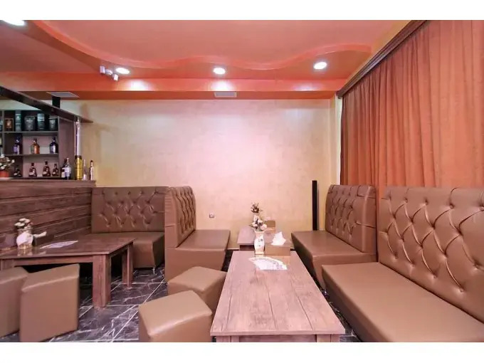 HOTEL N1