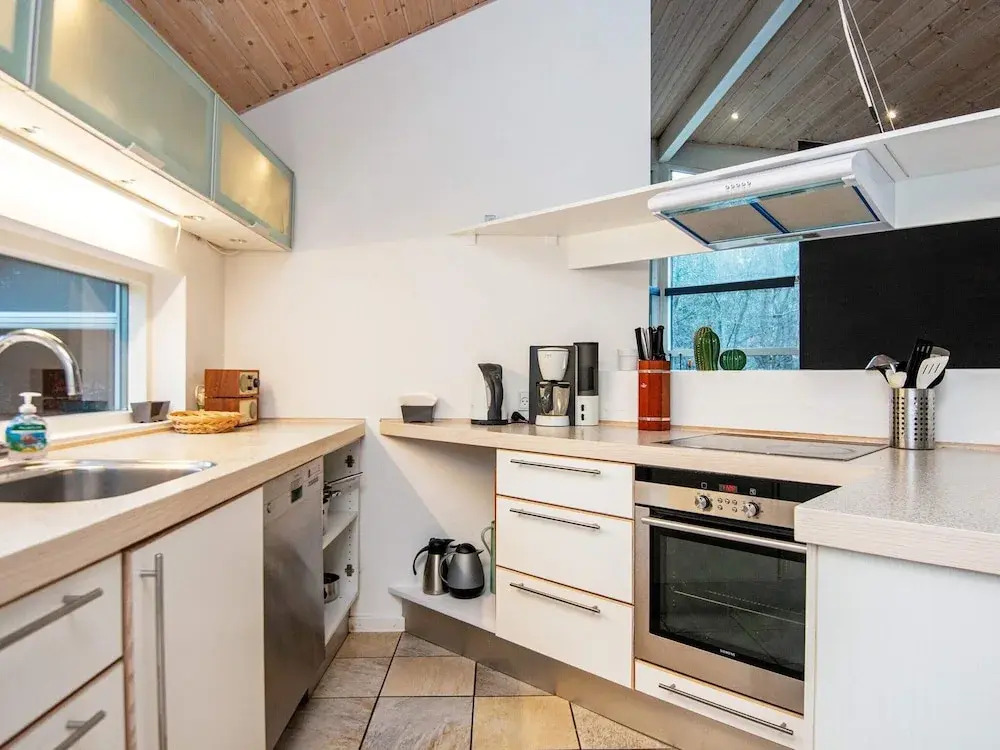 8 Person Holiday Home in Ebeltoft-by Traum