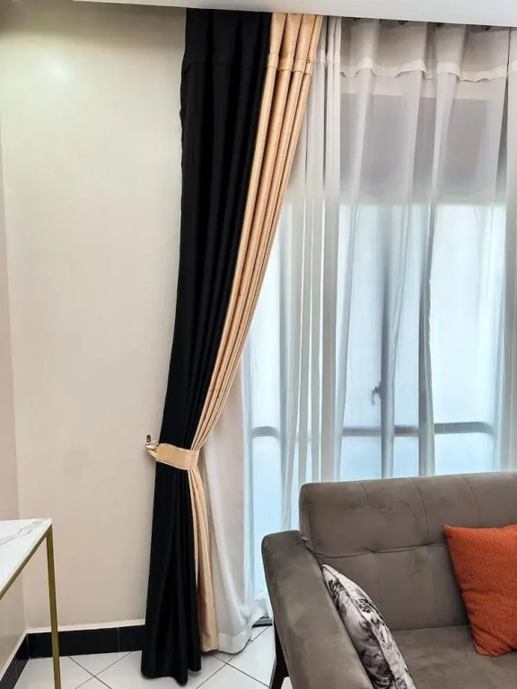 LivLuxe Apartments 2