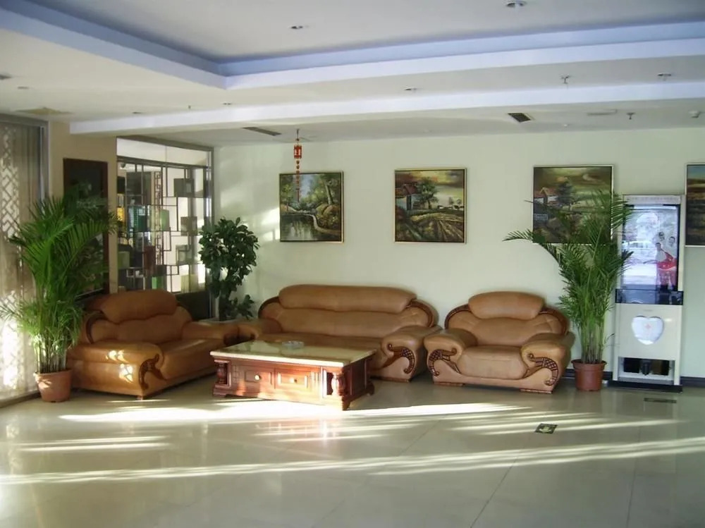 Roma Sunshine Hotel