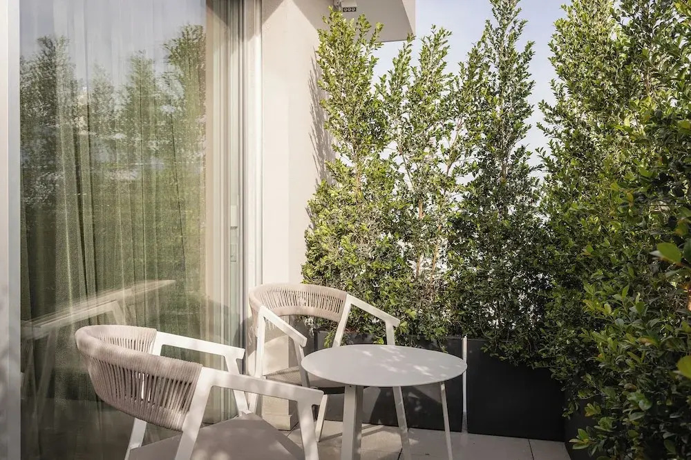 Green Park Penthouse Suite & Pool - Heated Pool