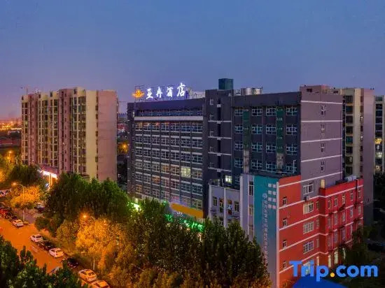 Yaran Hotel