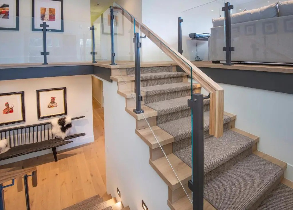 Modern Beaver Creek Private House