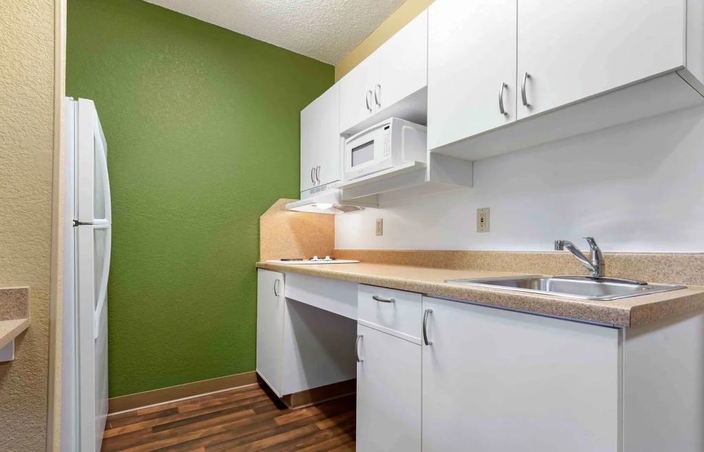 Studio 6 Extended Stay Rochester Greece NY