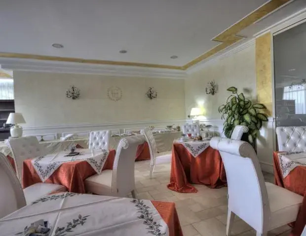 Hotel Madonna Delle Grazie