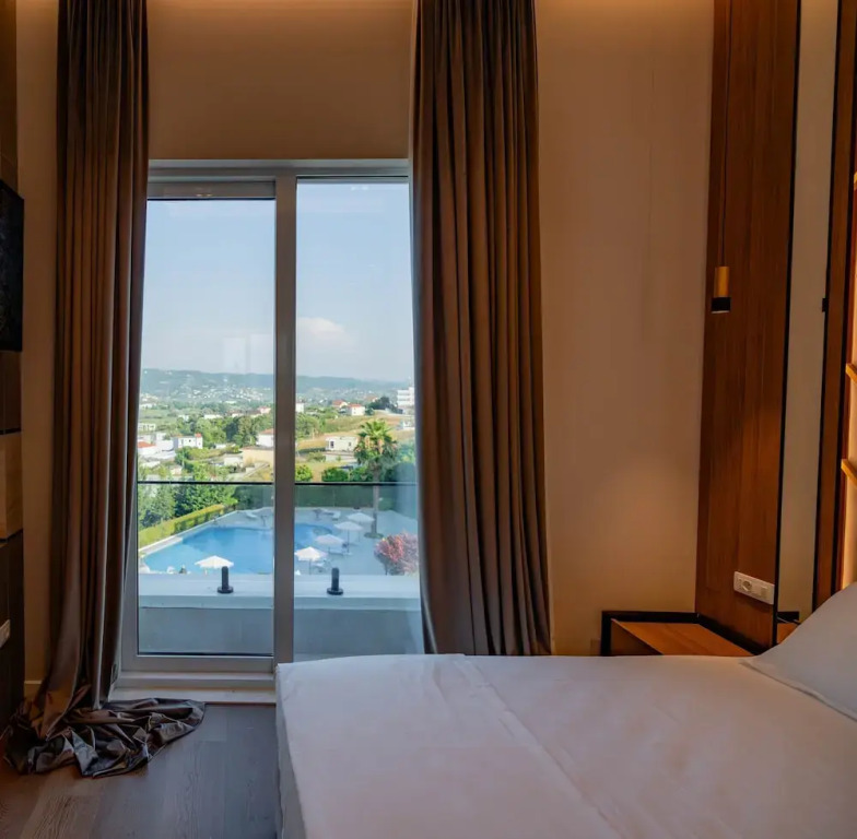Royal Hill Hotel