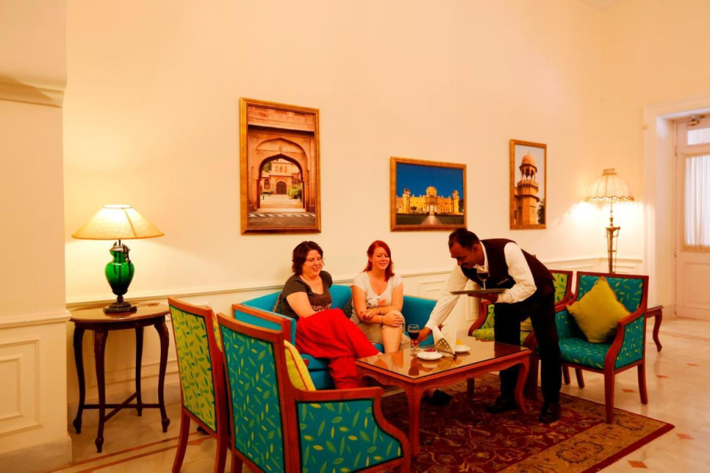 1 BR Boutique stay in Lallgarh Palace Complex, Bikaner (CEC7), by GuestHouser