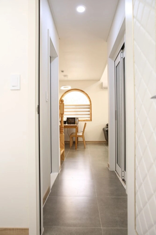 Hyovely House