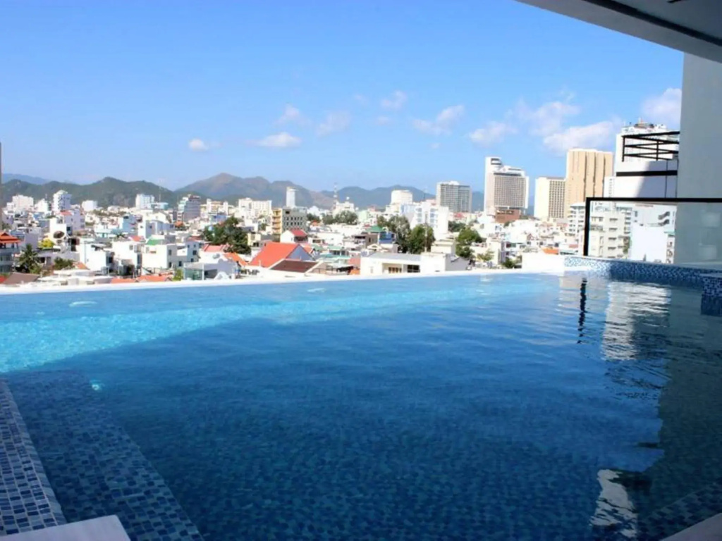 Отель Daisy Flower Nha Trang