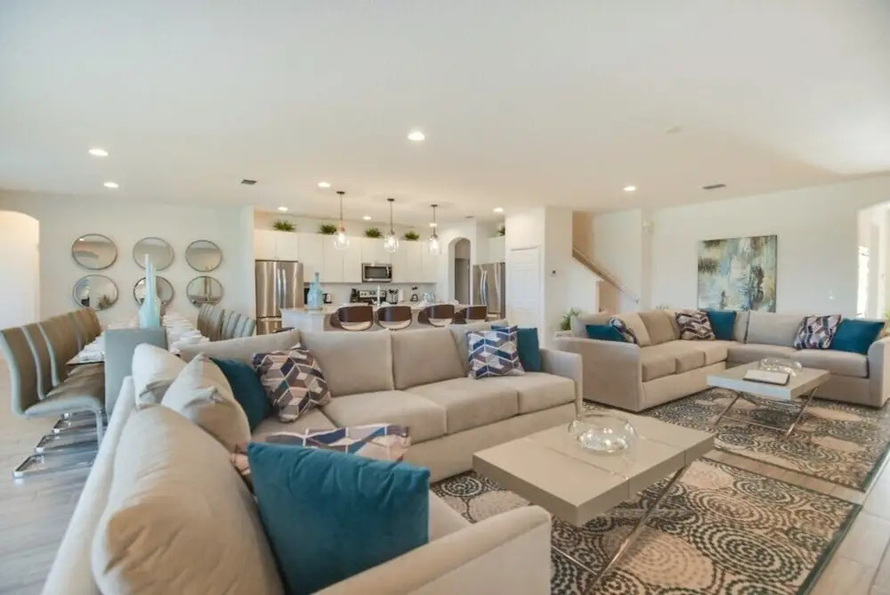 Family Reunion ! Huge Private Pool/spa! 13 Bedroom Home