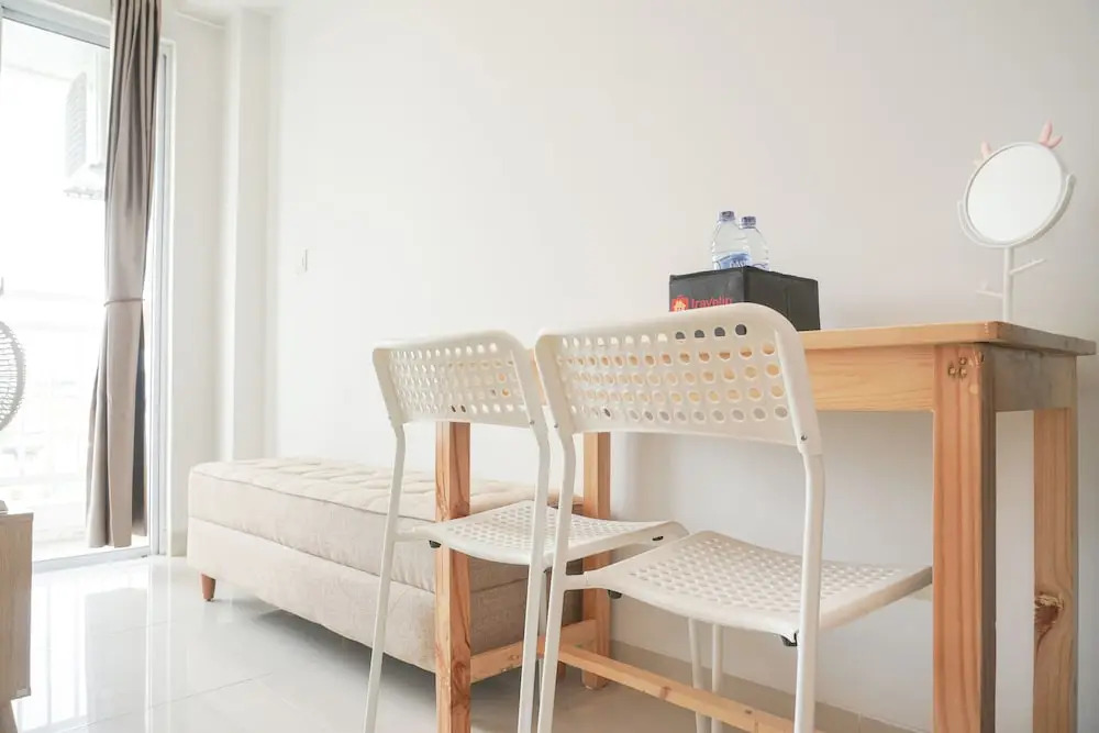 Good And Comfy 1Br (No Kitchen) At Citra Living Apartment