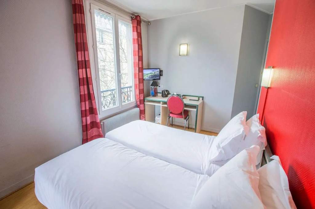 Hipotel Belgrand Edith Piaf
