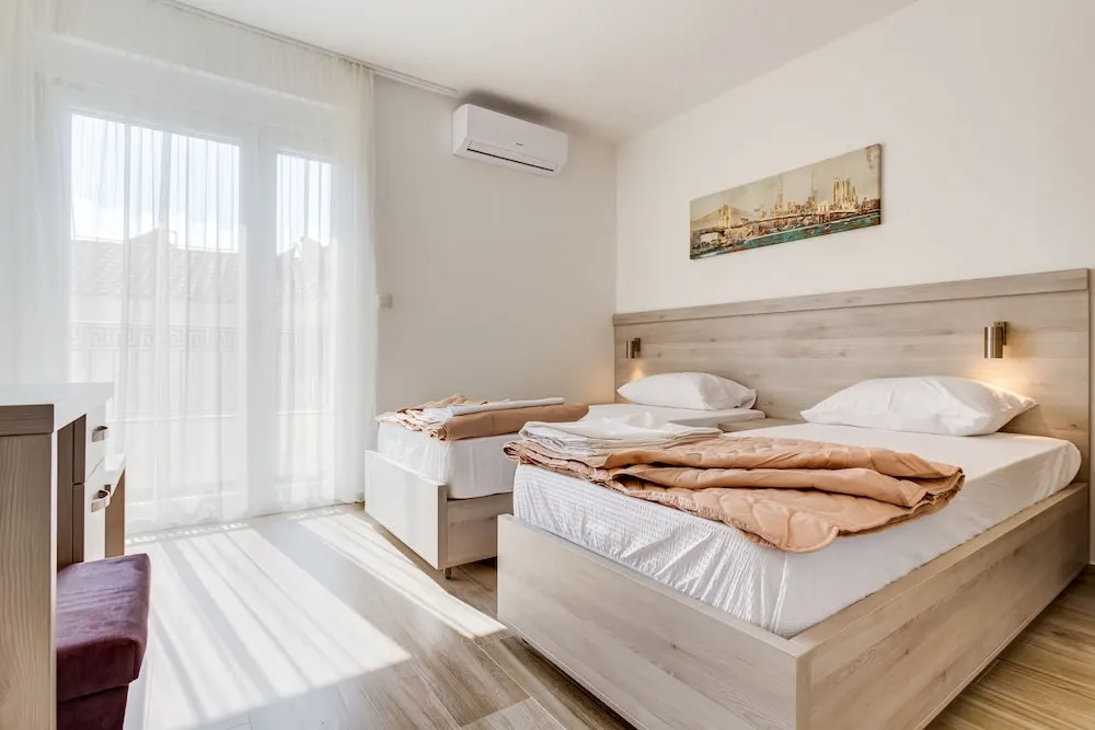 Al Mare apartments Budva