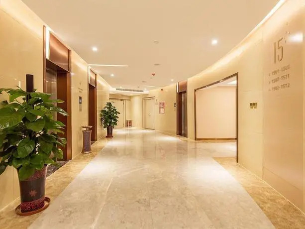 Lavande Hotel·Jining Party School Building