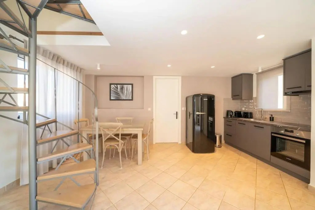 Seashell Luxury Residence - Apartment 2