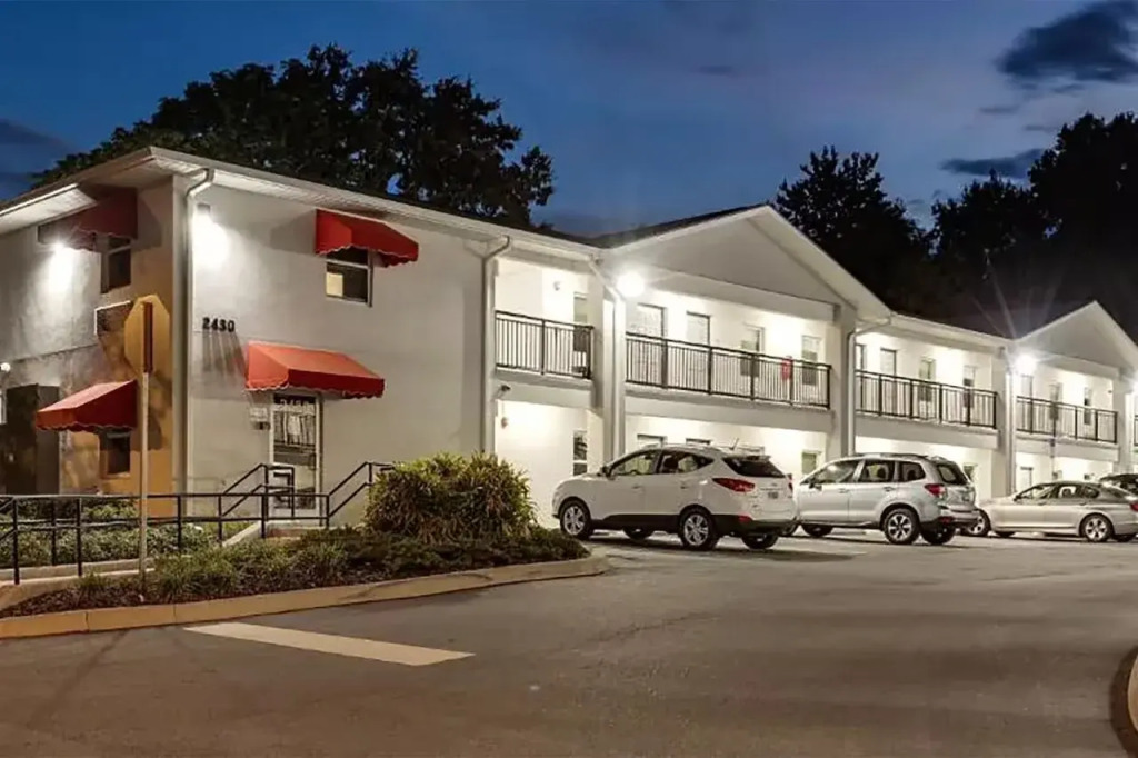 Baymont by Wyndham Ocala Suites