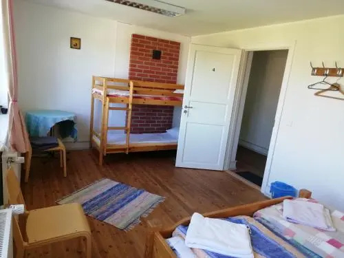 Kadrina St. Catharines Guesthouse