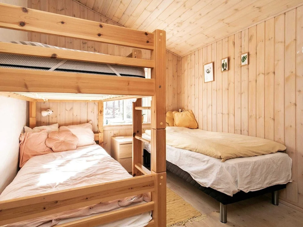 10 Person Holiday Home in Albaek
