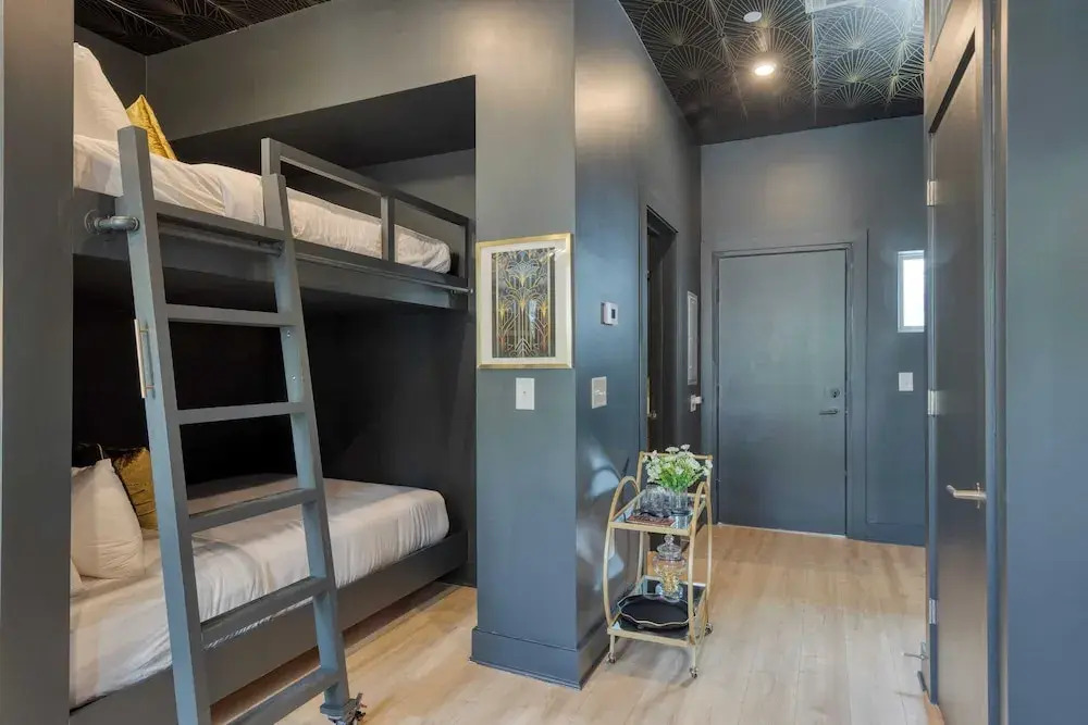 Stylish Studio Near Broadway & East Nashville Restaurants Lischey Loft by Avantstay