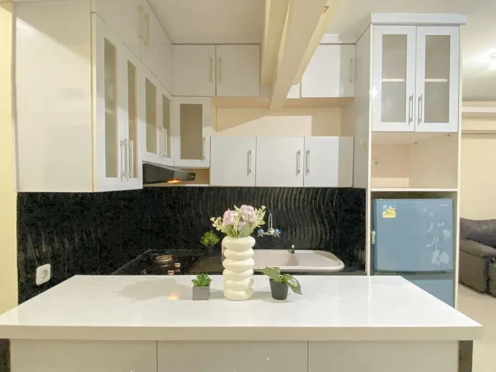 Combined 1Br With Extra Room Apartment At Green Pramuka City