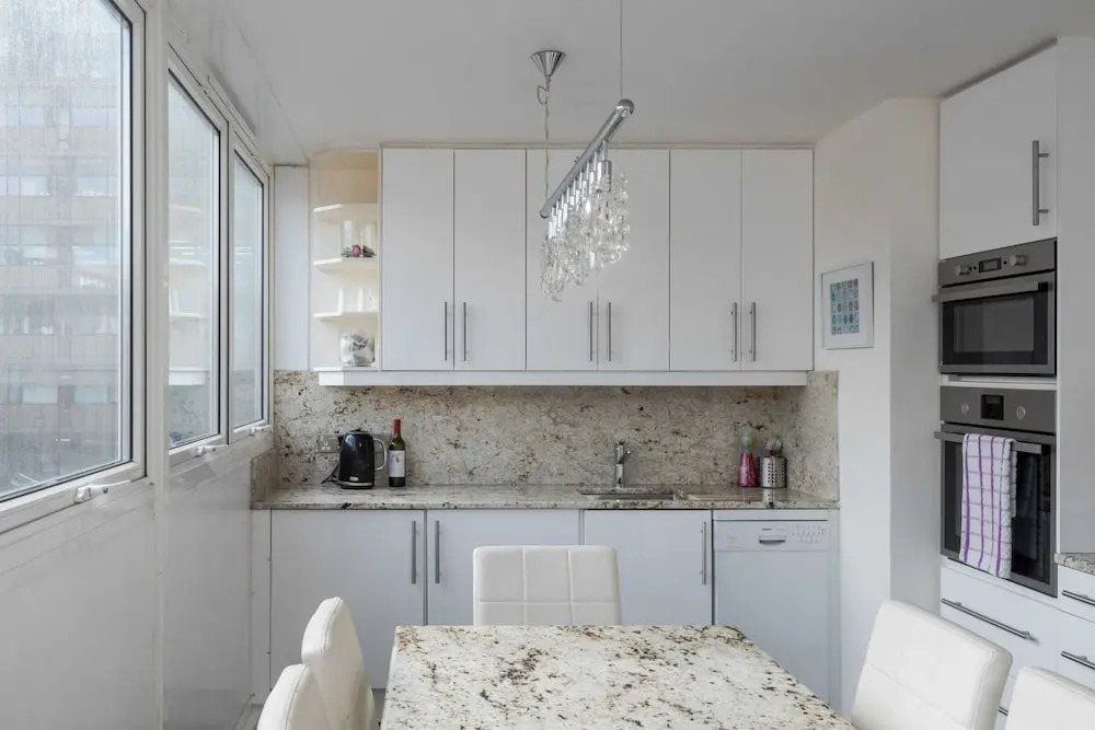 Fantastic Central 3 bed, 8 guests, Regent's Park and Oxford St by GuestReady