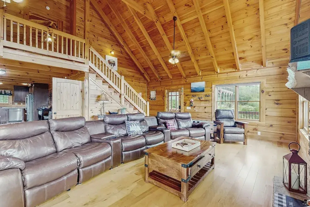Theater + Arcade! 'tri-star Lodge' in Gatlinburg