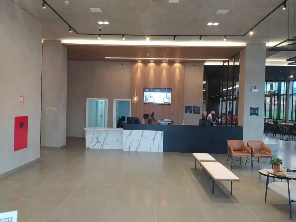 ibis Nova Serrana