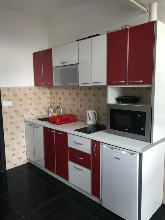 Apartments Red Beach