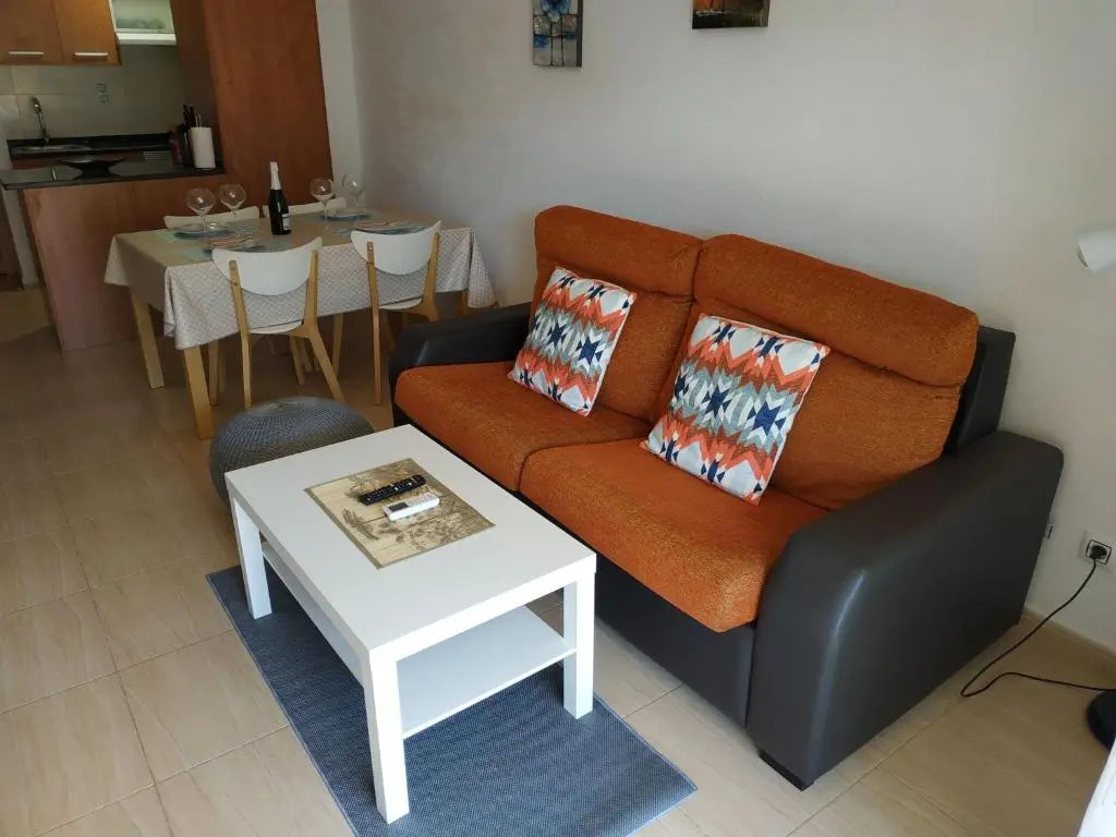 Apartment with 2 bedrooms in Salou with wonderful city view shared pool furnished balcony 300 m from the beach