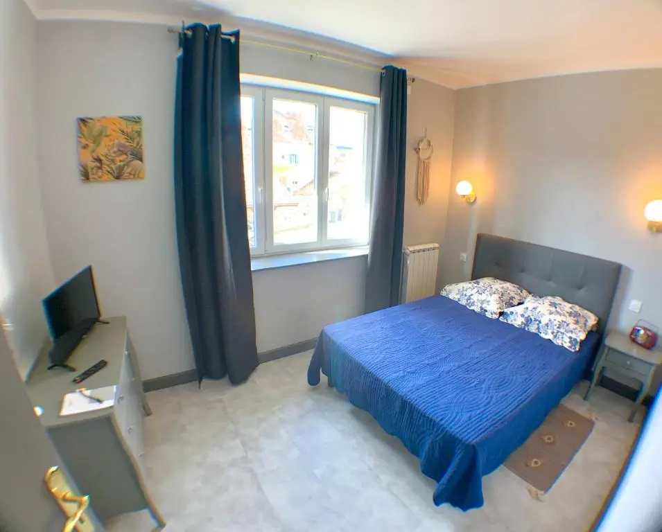 Le Clos Saint Gilles, T5, village viticole