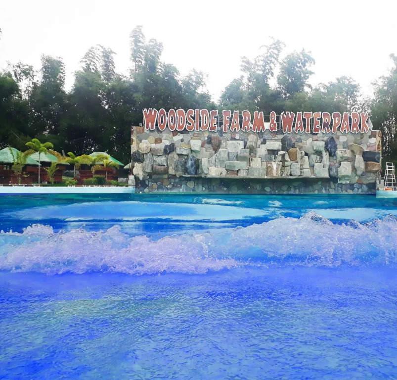 Woodside Farm and Waterpark