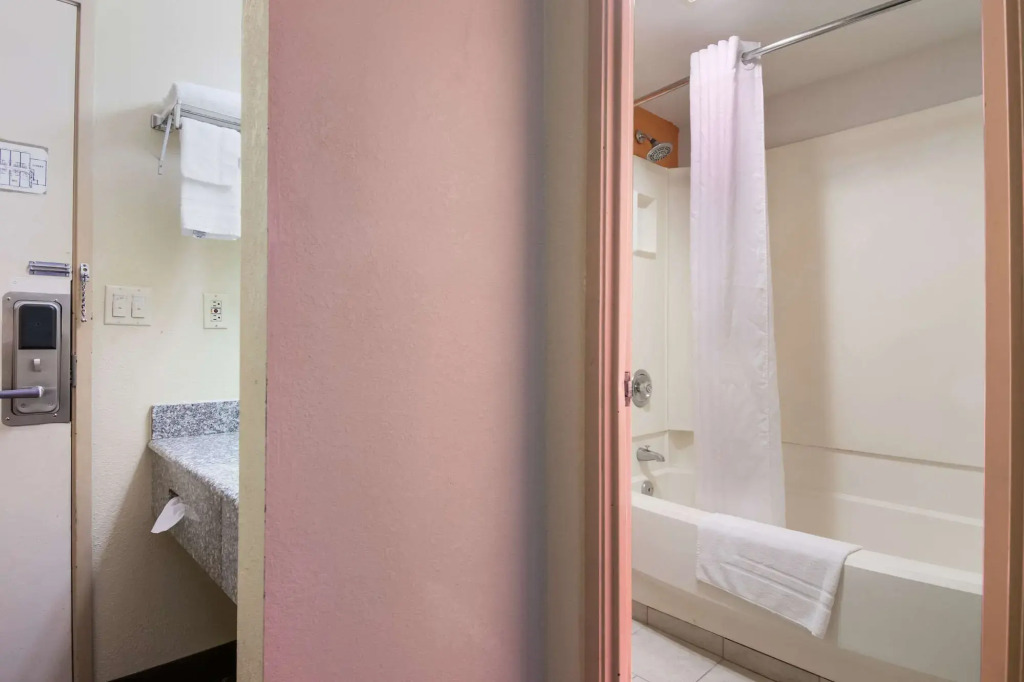 Rodeway Inn Wormleysburg - Harrisburg