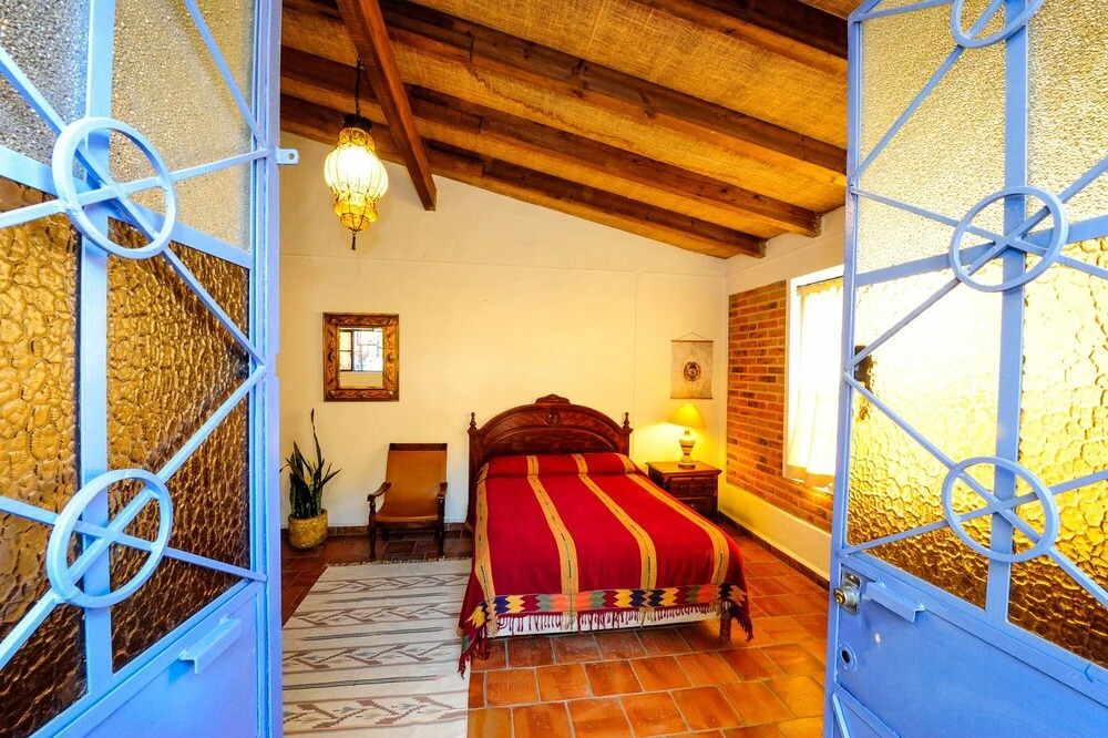 Casa Aurora Garden Retreat