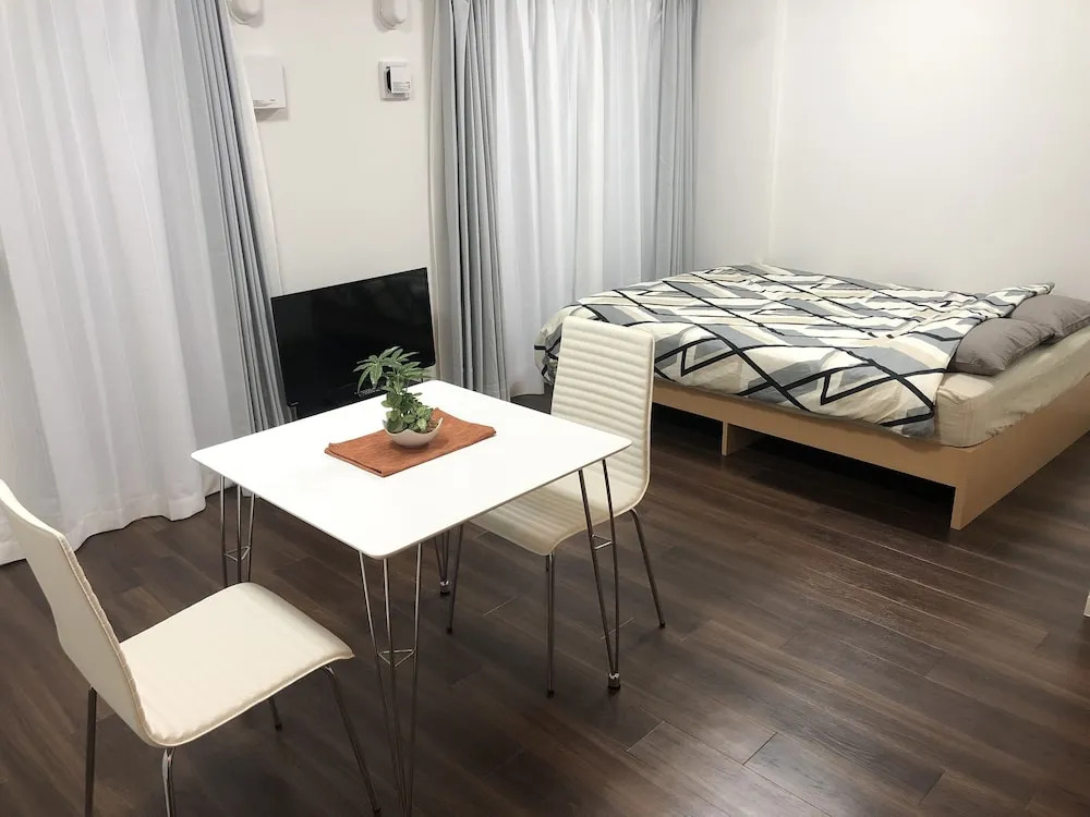 Fujisawa Inn & Suites