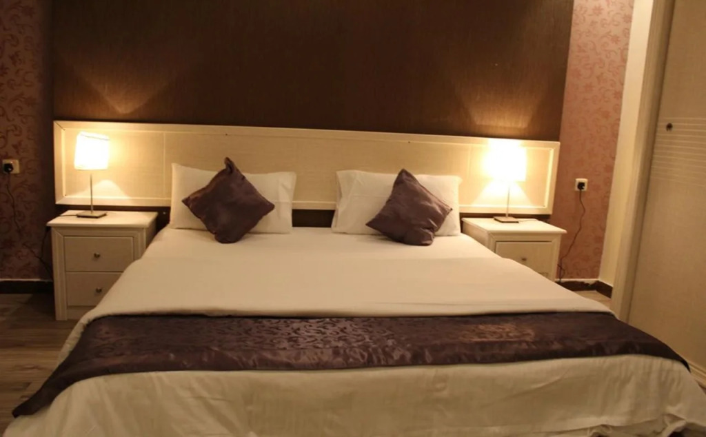My Home Gold Hotel Suites