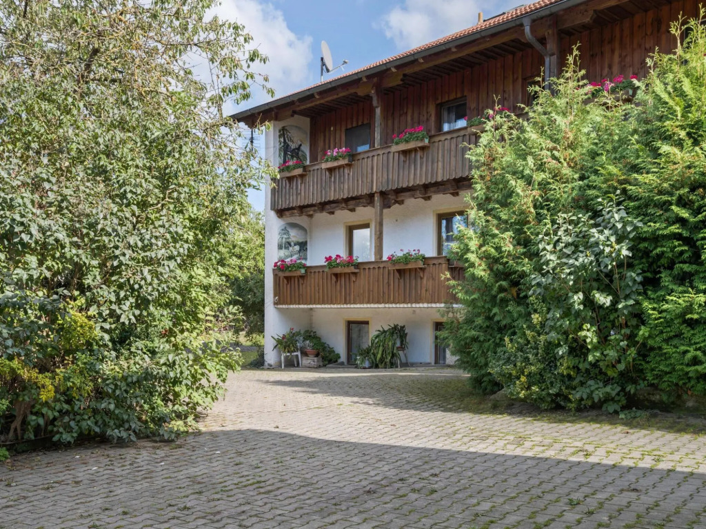 Wohnung in Neukirchen mit Skifahren & Pool