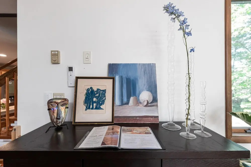 Lush Designer Retreat on Pond Near Rhinebeck