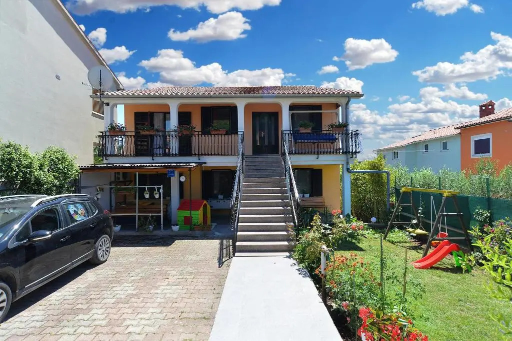 Apartment Dulijana 2042