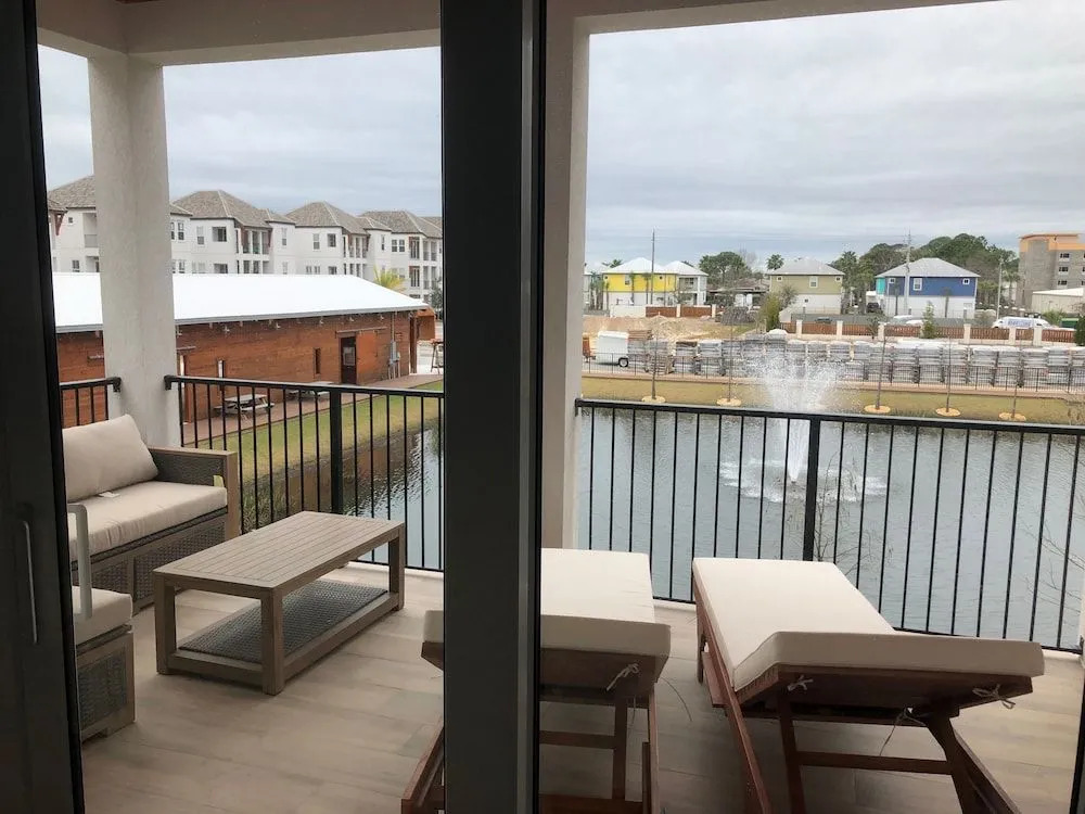 Captain B's Retreat by Destin Getaways