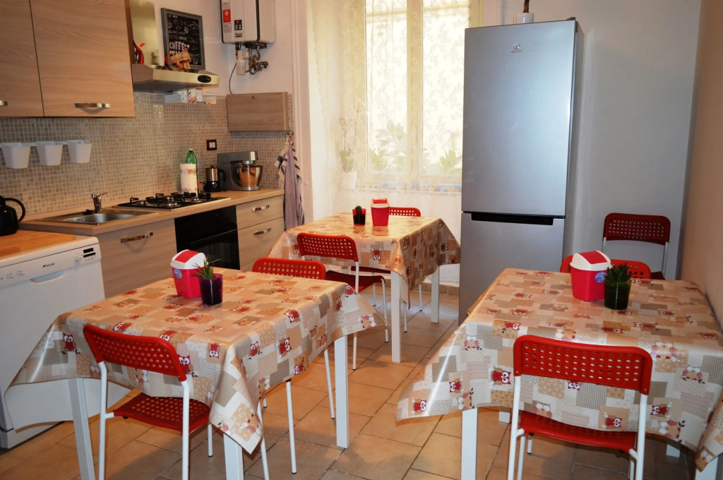 Napoli Station B&B