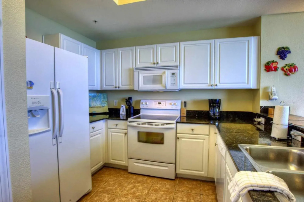 1706 Tidewater Beach Resort