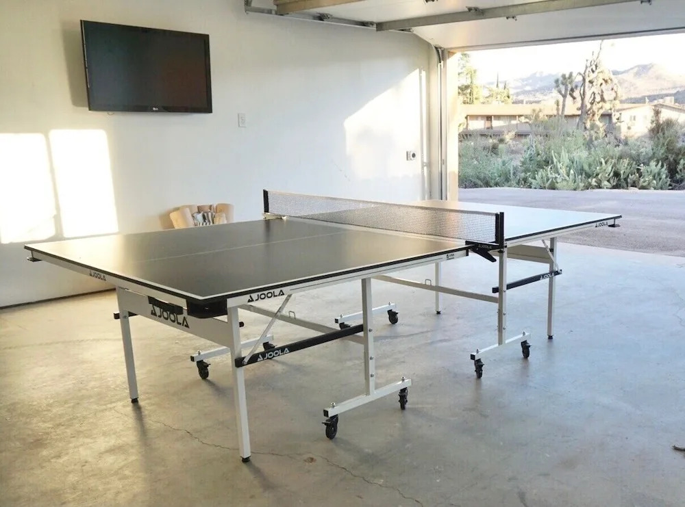Casa Amarilla- Hot Tub,firepit,bbq &fantastic Yard For Families 4 Bedroom Home by RedAwning