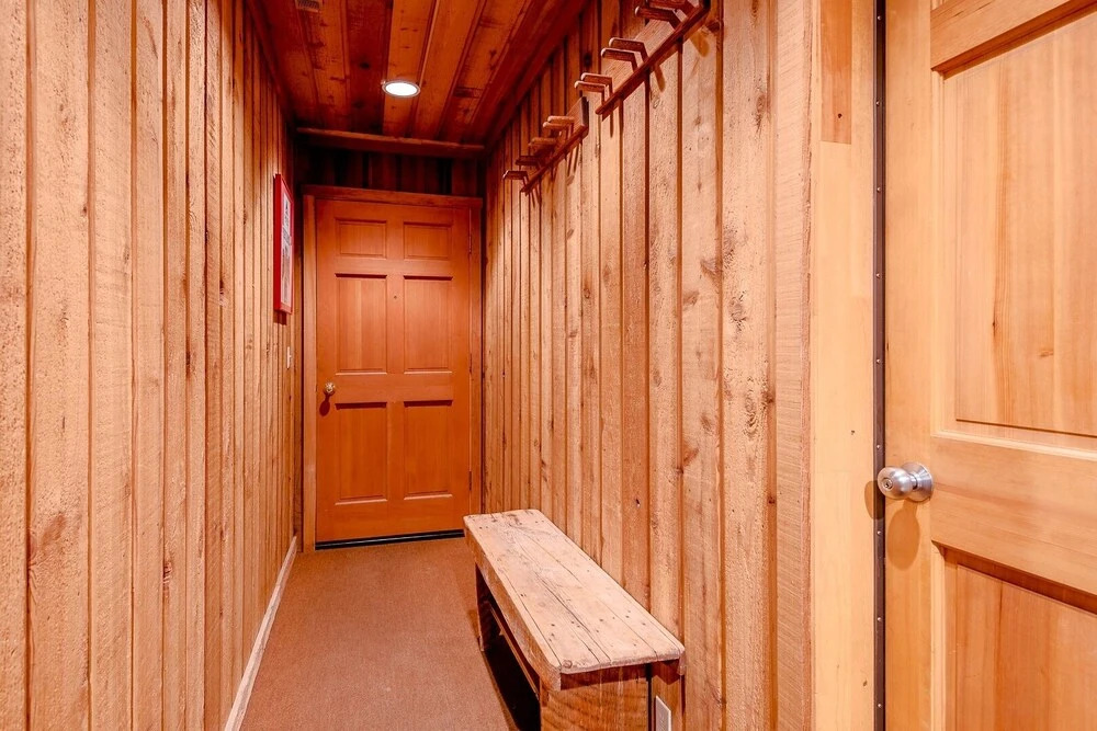 Sawtooths #25 - 3 Br Condo